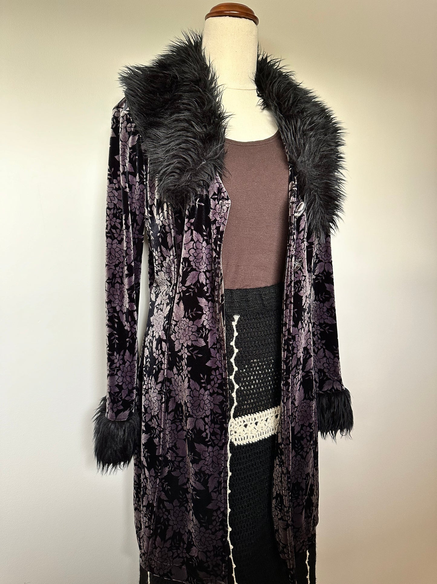 USA Vintage Velvet Floral Jacket (8-14)