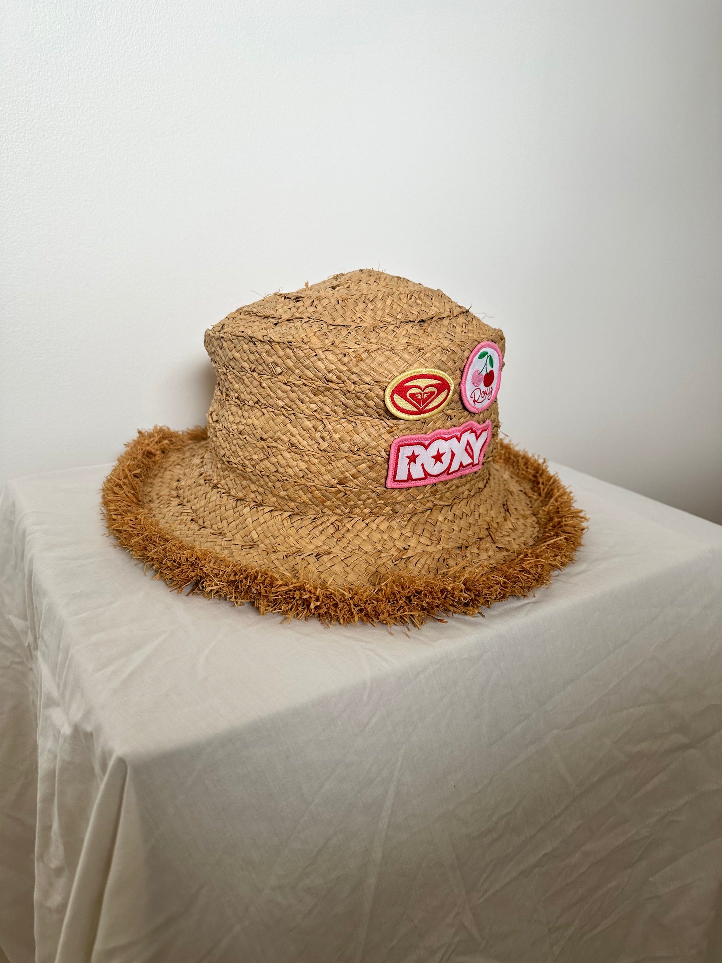 Y2K Roxy Straw Bucket Hat