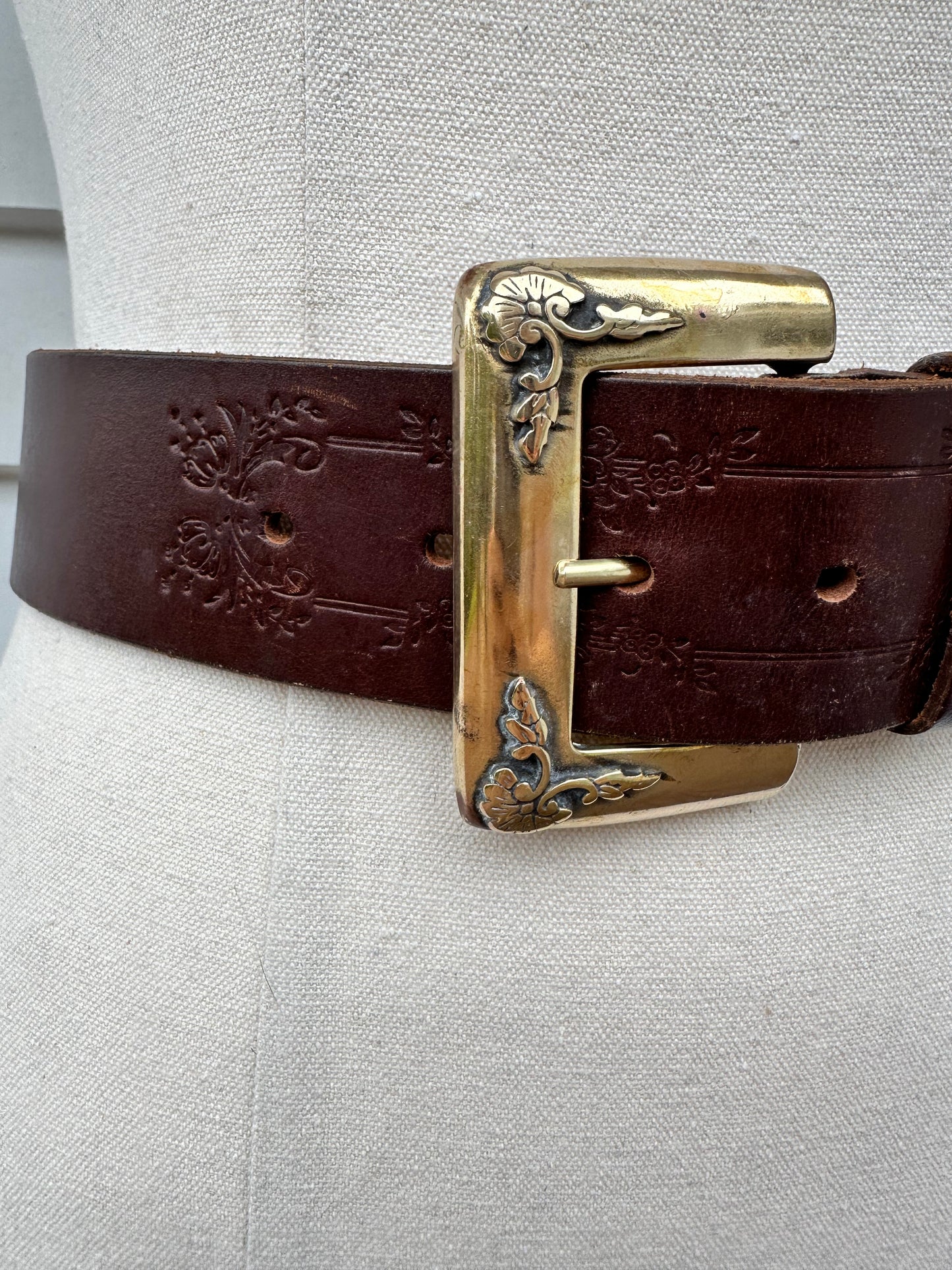 Vintage Brown Leather Belt (85cm)