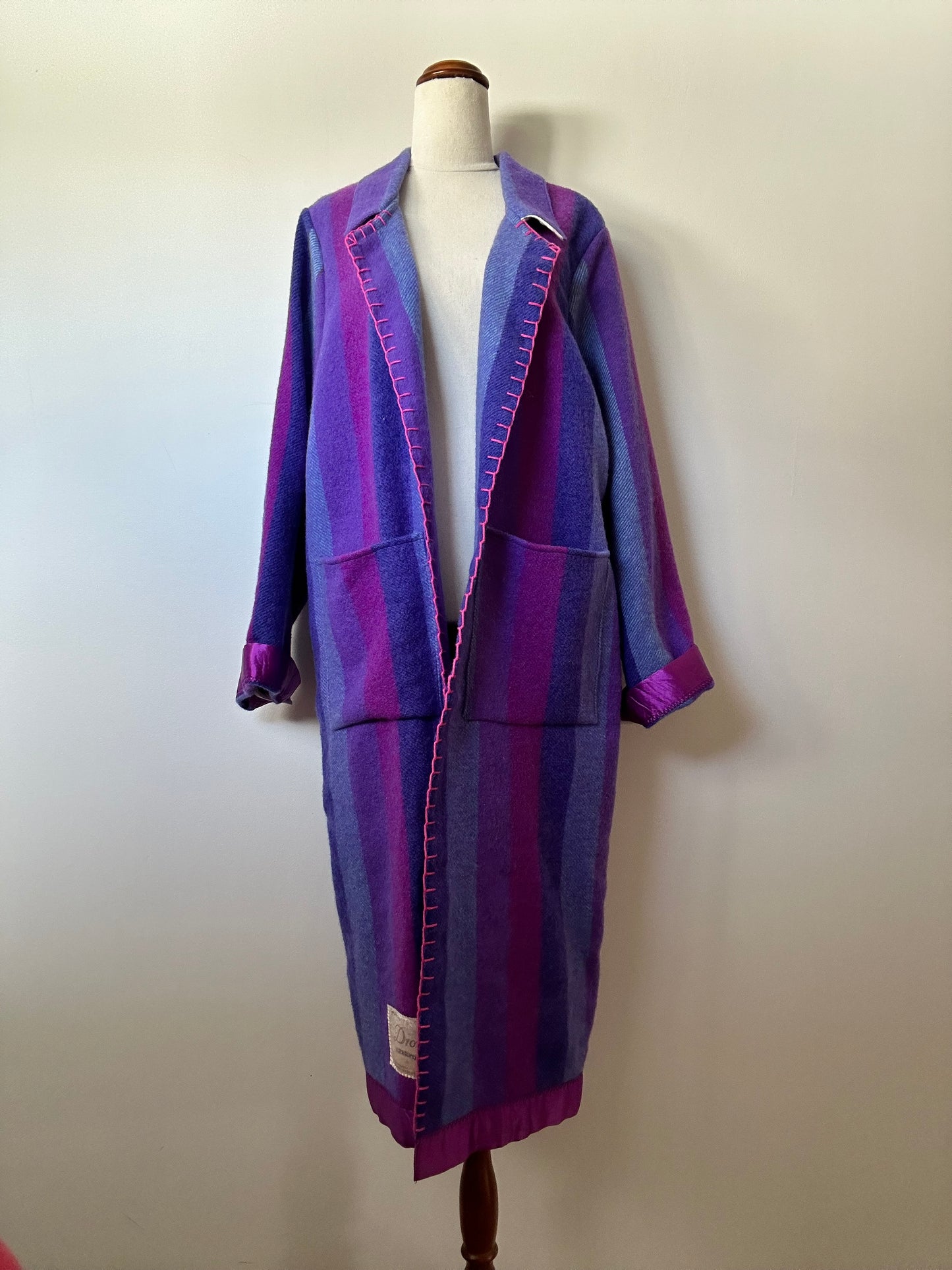 Dromorne Purple Wool Duster (8-16)