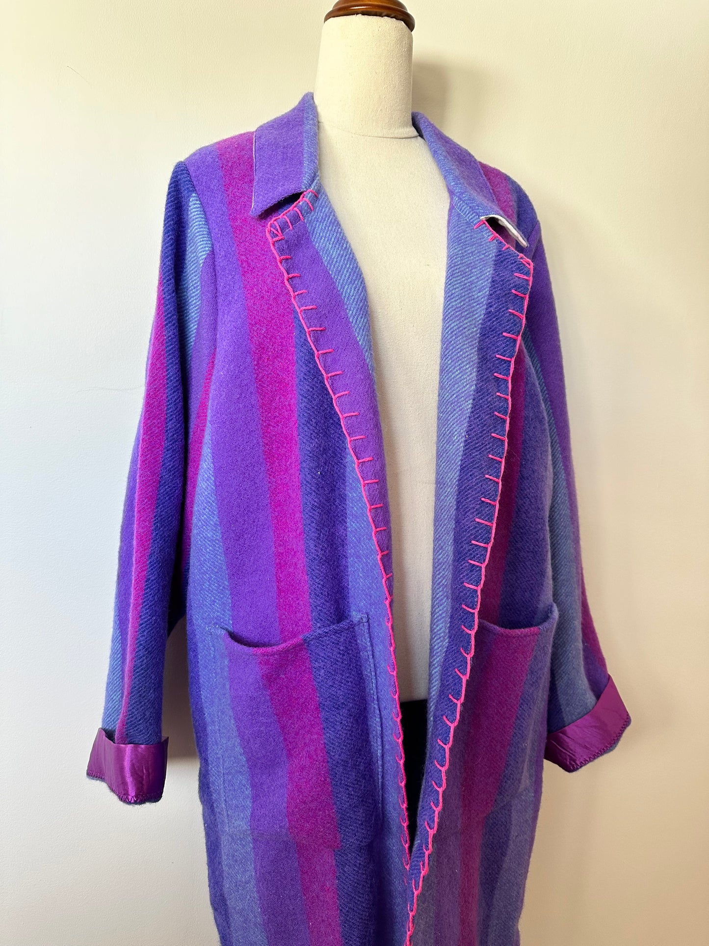 Dromorne Purple Wool Duster (8-16)