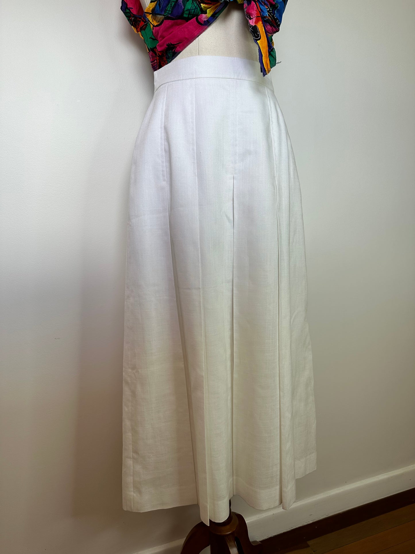 Vintage 60s/70s JAEGER Pleated Linen Skirt (8-10)