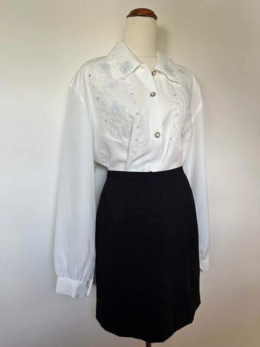 Vintage Embroidered Shirt (10-20)